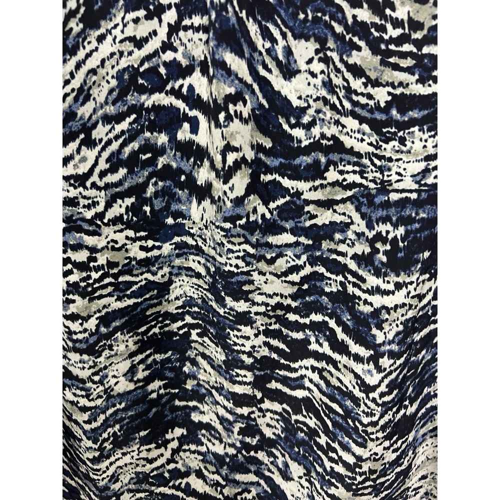 Talbots Womens Blouse Size‎ Small Blue Black Abstract Animal Print Pleated Front - Picture 11 of 16
